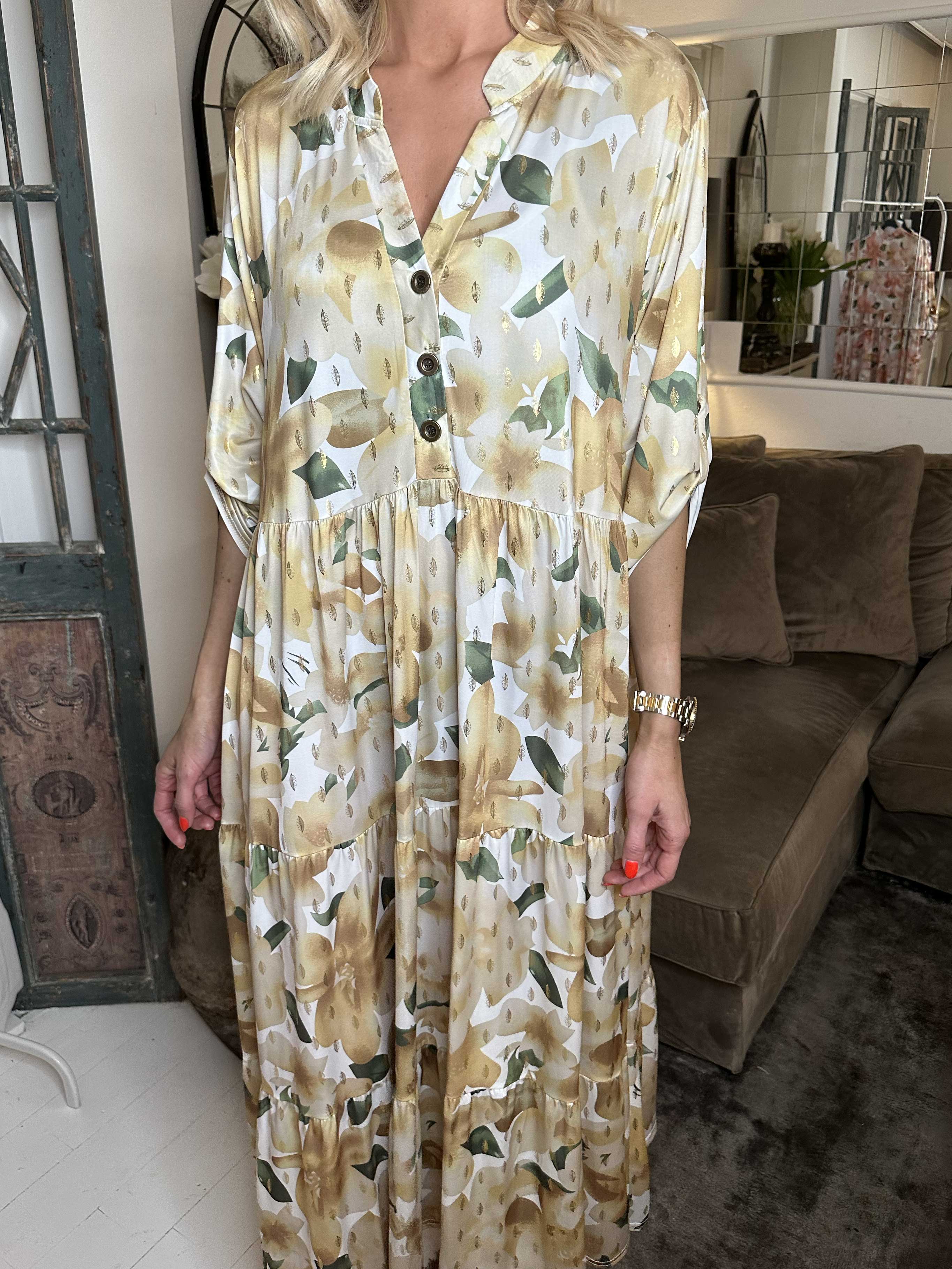 Milano Flower - Lang mønstret kjole med lag på lag look